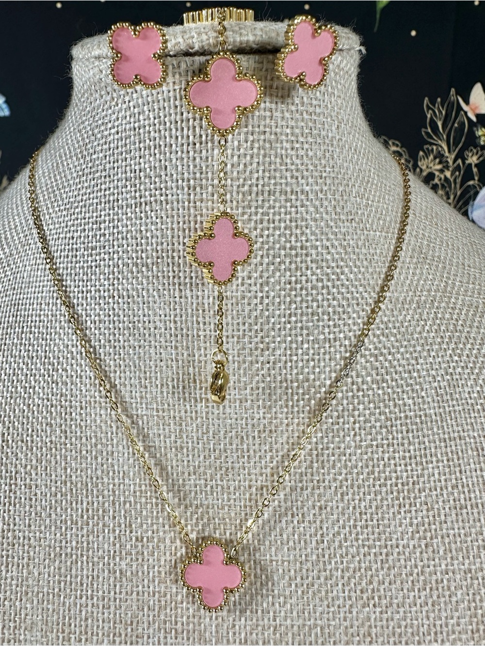 18k Gold-Plated Stainless Steel Pink Clover Pendant Necklace Bundle Set